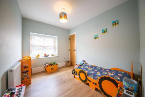 BEDROOM 3