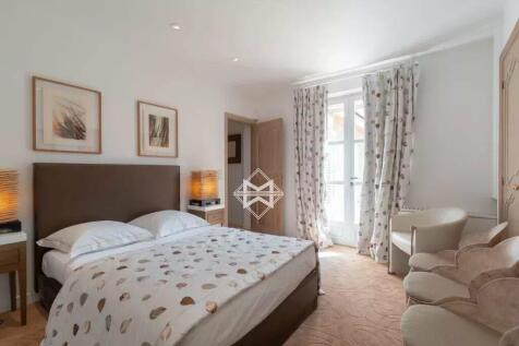 Bedroom Carpet Wooden floor