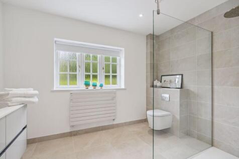 En suite Shower Room