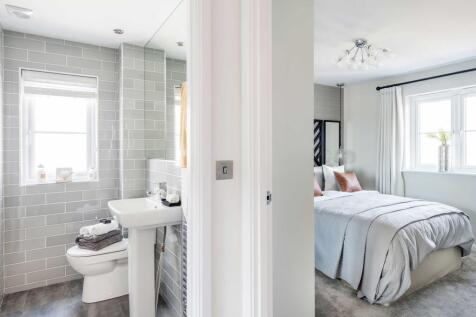 Coull 3 bedroom home landing