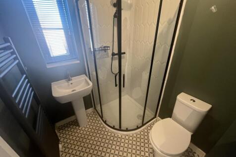 En-suite Bathroom