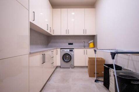 Property Image 101
