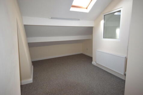 LOFT ROOM