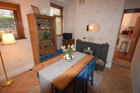 BREAKFAST ROOM