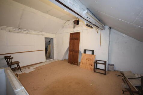 LOFT ROOM