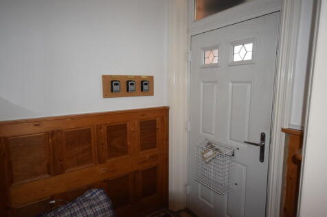VESTIBULE