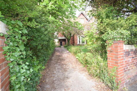 FRONTAGE