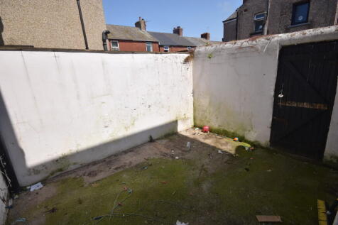 REAR YARD 
