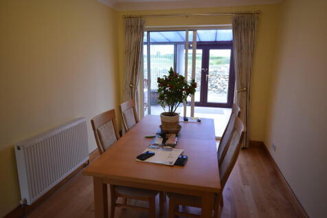 LOUNGE/DINER 