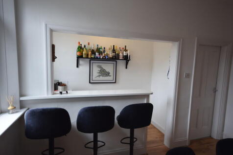 BAR AREA 
