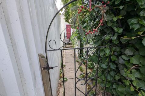 Property Image 12