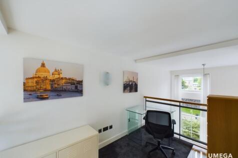 PropertyImages