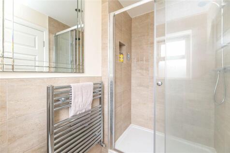 Master En-Suite