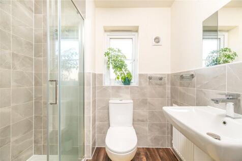 Master En-Suite