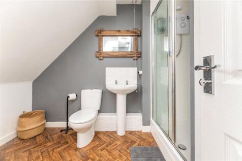 Master En-Suite