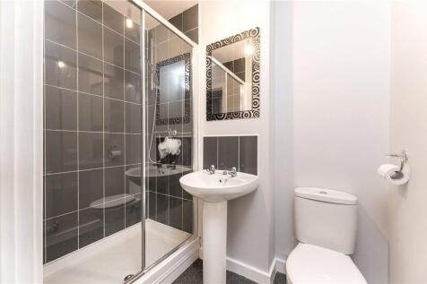 Master En-Suite