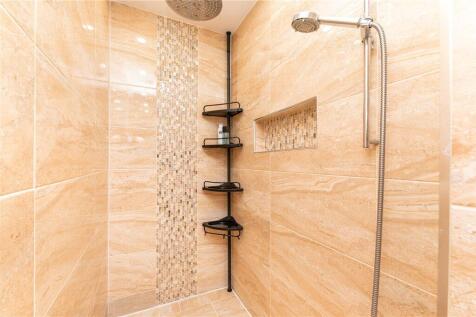 Master En-Suite