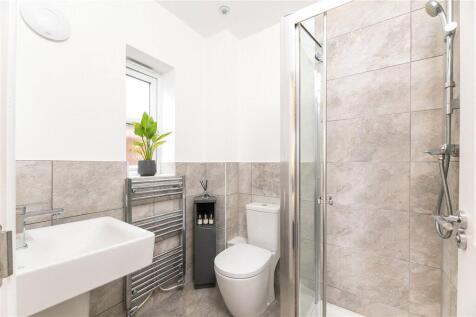 Master En-Suite