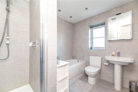 Master En-Suite