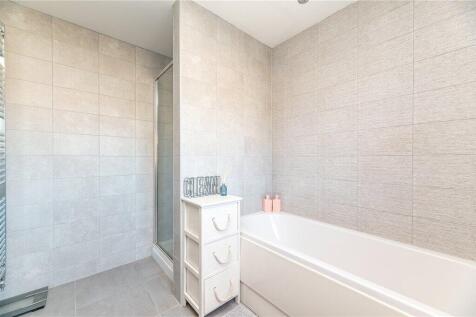 Master En-Suite