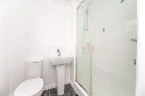 Master En-Suite