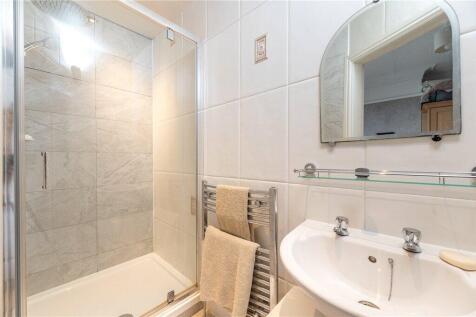 Master En-Suite