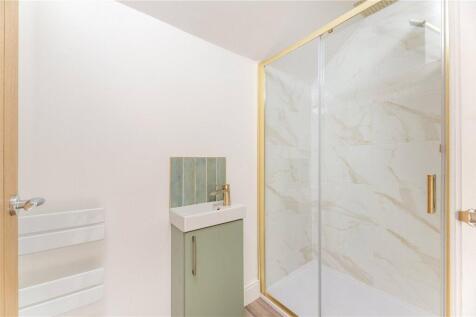 Master En-Suite
