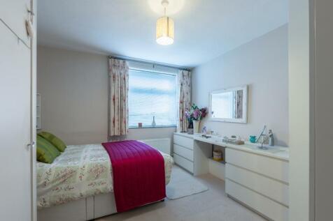 bedrooms-3.jpg