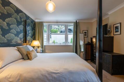 bedrooms-5.jpg