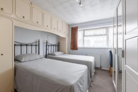 bedrooms-7.jpg
