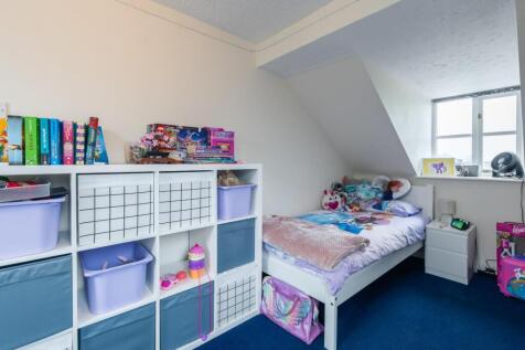 bedrooms-3.jpg