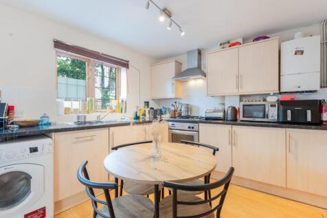 kitchen-2.jpg