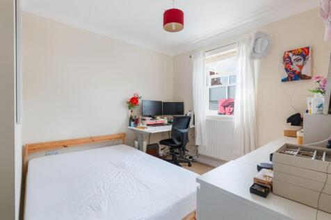 bedrooms-3.jpg