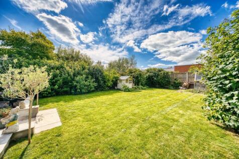 Royston Lodge - Mark Templer - Real estate photogr