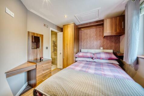 N3 - Annex bedroom.jpeg