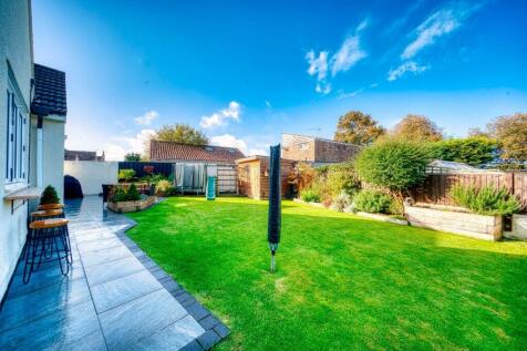2 Brimsea rd -  Mark Templer - PhotoCB 9.jpeg