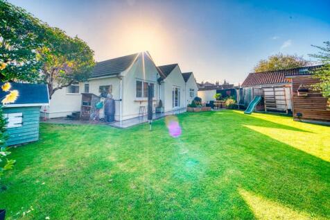 2 Brimsea rd -  Mark Templer - PhotoCB 10.jpeg