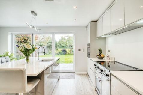 2 Hope Cottage -  Mark Templer - PhotoCB 22.jpeg