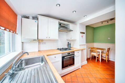 1.5 - kitchen.jpeg