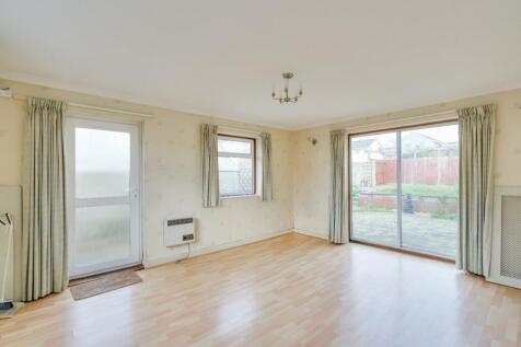 1.6 - dining room.jpg