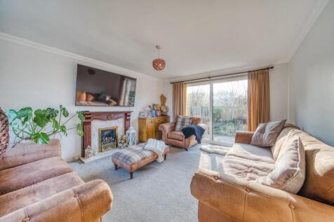 1.3 - sitting room.jpg