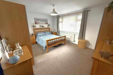 9 - bed 1.jpeg