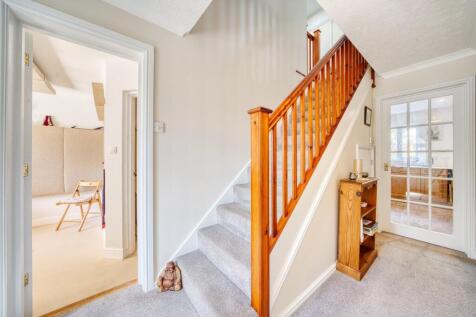8 - entrance hall.jpeg