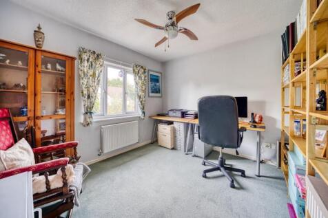 14 - bed 3.jpeg