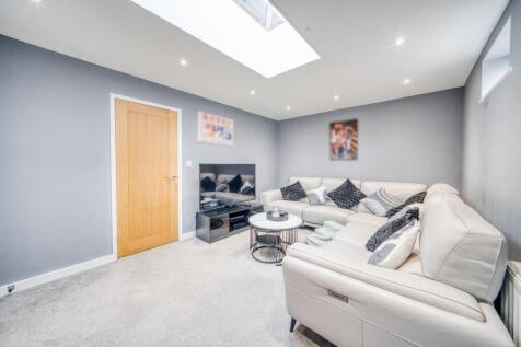 121 HIGH STREET YATTON-27.jpg