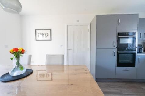 3 Six Acres close Churchil BS25 5A-64.jpg