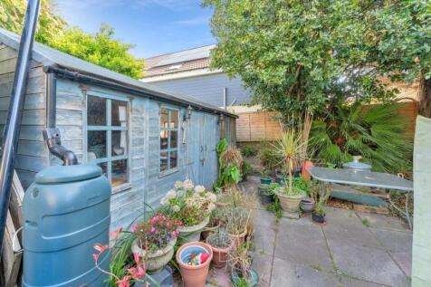 MT 6 Ellenborough Park Road, WSM 37.jpg