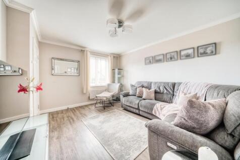 67 Moorhen Rd- Mark Templer - PhotoCB 39.jpeg