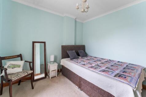 15 North End Road, Yatton, BS49 4AL 17.jpg