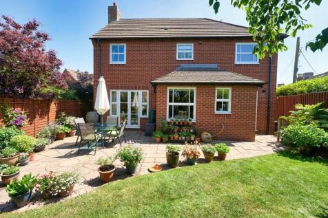 31 Grange Farm Rd  BS49 4RB 43.jpeg